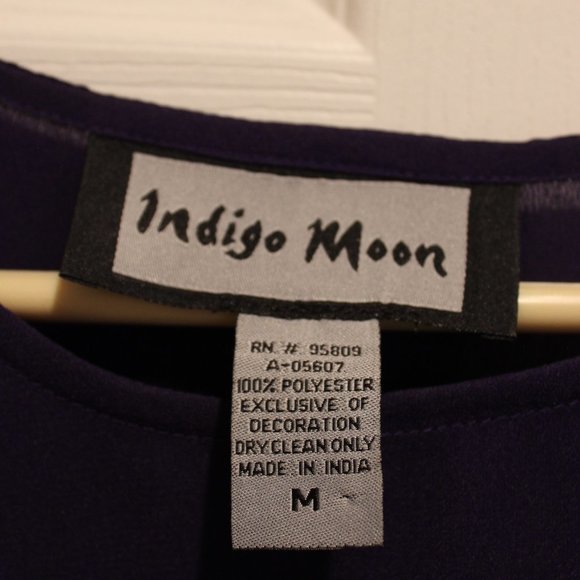 NWOT- Indigo Moon, 2 piece blouse/tank, size medium - Picture 4 of 11